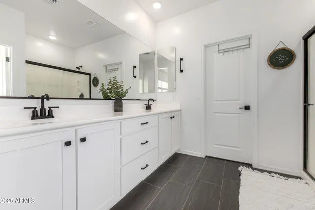 a view of a hallway with entryway