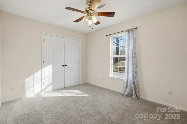 a view of empty room with window