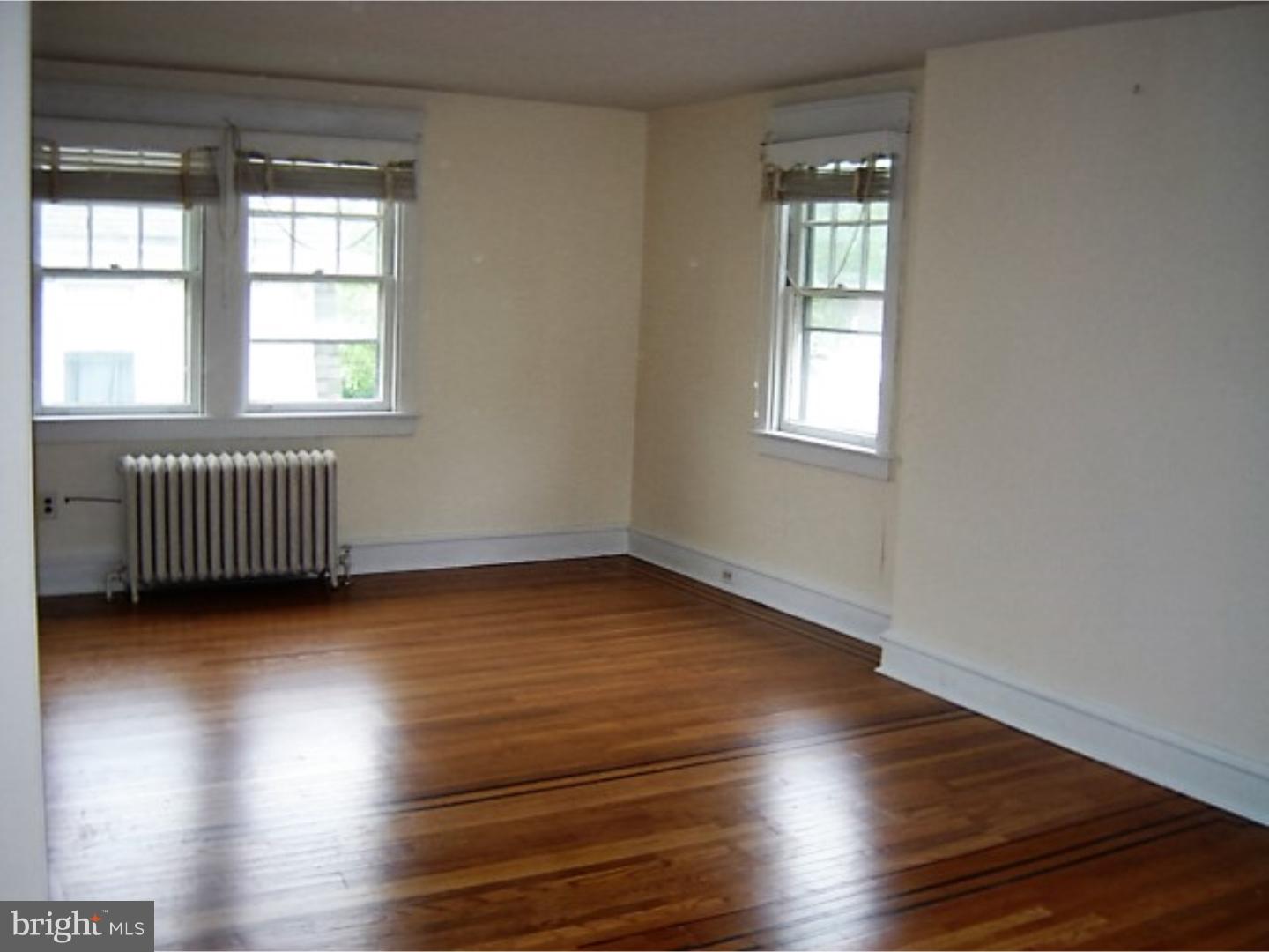 419 Netherwood Road Upper Darby, PA 19082 - Photo 14 of 25 Bedroom - Main