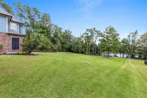 $1,299,000 | 1828 Burnett Bay Drive, Lake Charles, LA 70611