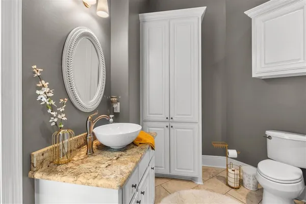 $1,299,000 | 1828 Burnett Bay Drive, Lake Charles, LA 70611