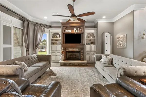 $1,299,000 | 1828 Burnett Bay Drive, Lake Charles, LA 70611