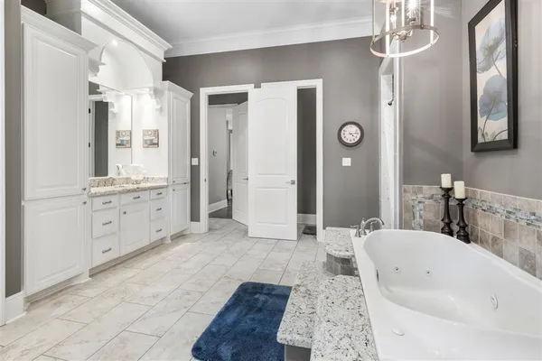 $1,299,000 | 1828 Burnett Bay Drive, Lake Charles, LA 70611