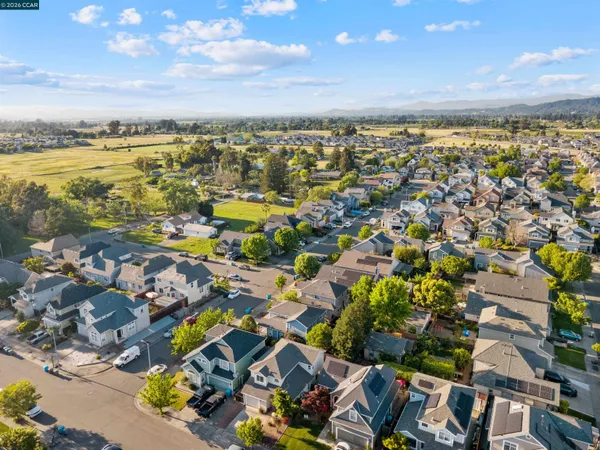 $649,000 | 2289 Claiborne Circle, Santa Rosa, CA 95403