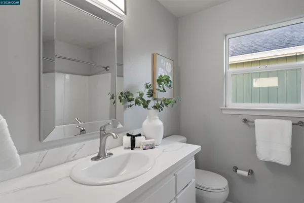 $649,000 | 2289 Claiborne Circle, Santa Rosa, CA 95403