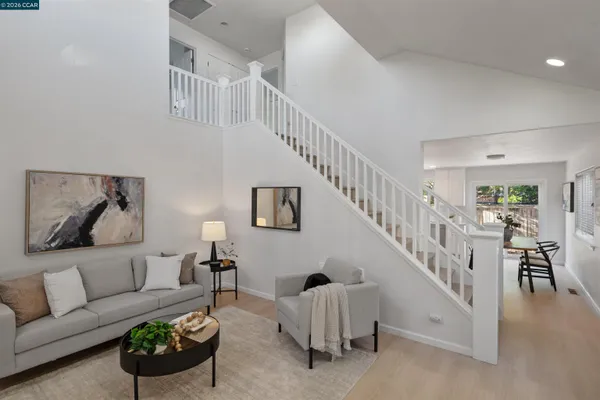 $649,000 | 2289 Claiborne Circle, Santa Rosa, CA 95403