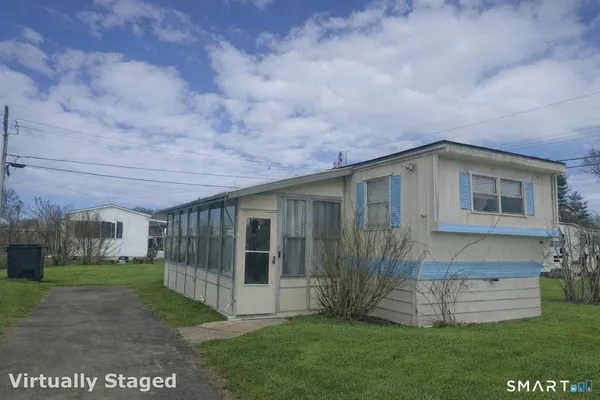 $53,000 | 2 Montauk Road, East Hartford, CT 06118