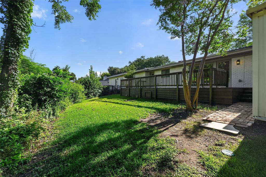 2808 Woodland Drive Waco, TX 76708 - Photo 4 of 30