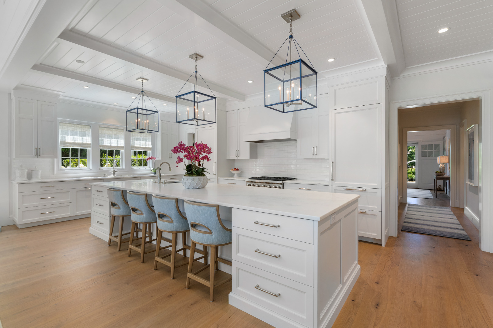 35 Burnell Street Nantucket, MA 02554 - Photo 10 of 48