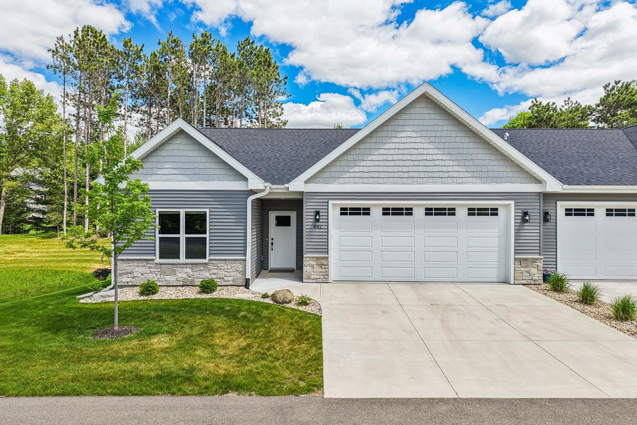 N842 Golf, Unit 4 Prairie du Sac, WI 53578 - Photo 47 of 59