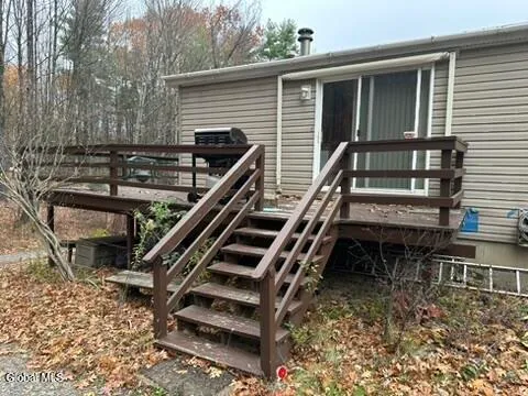 $182,000 | 24 Haven Lane, Moriah, NY 12974