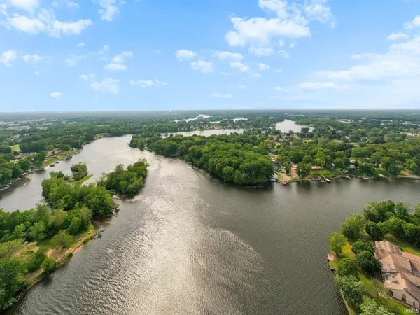 $1,550,000 | 13 Quail Island Drive, Elkhart, IN 46514