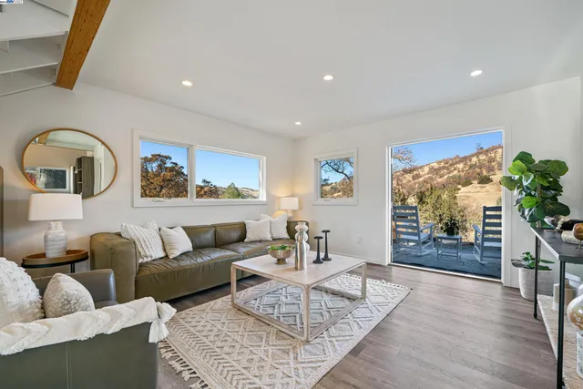 $1,199,950 | 21000 Mines Road, Livermore, CA 94550