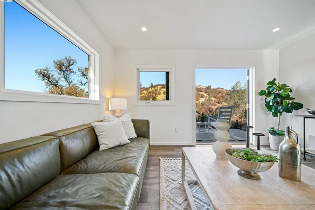 $1,199,950 | 21000 Mines Road, Livermore, CA 94550