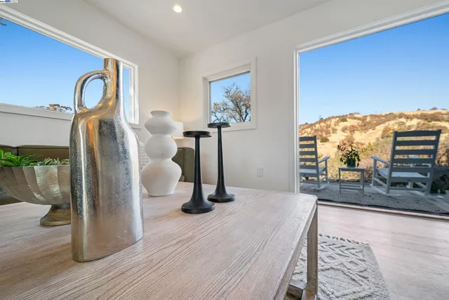 $1,199,950 | 21000 Mines Road, Livermore, CA 94550