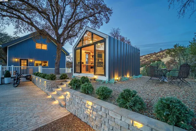 $1,199,950 | 21000 Mines Road, Livermore, CA 94550