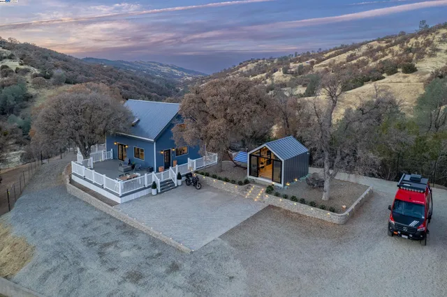 $1,199,950 | 21000 Mines Road, Livermore, CA 94550