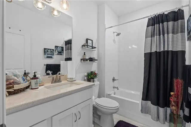 $469,000 | 1504 North 162nd Circle, Basehor, KS 66007