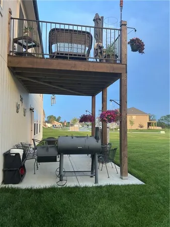 $459,500 | 1504 North 162nd Circle, Basehor, KS 66007