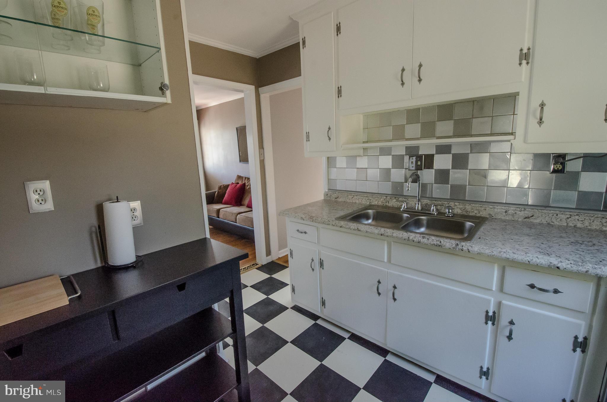 4221 Round Hill Road Silver Spring, MD 20906 - Photo 12 of 30 Kitchen