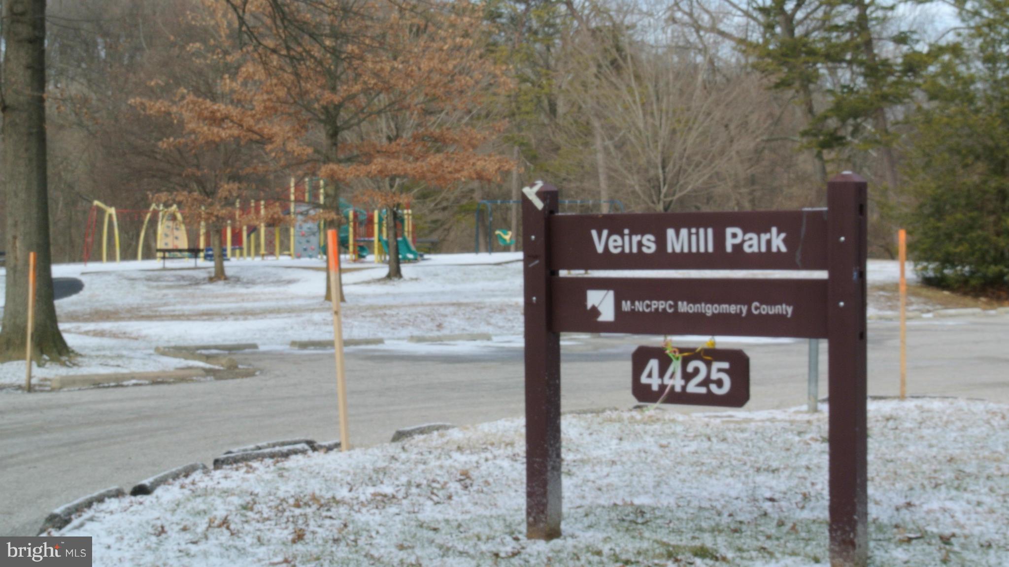 4221 Round Hill Road Silver Spring, MD 20906 - Photo 28 of 30 Community