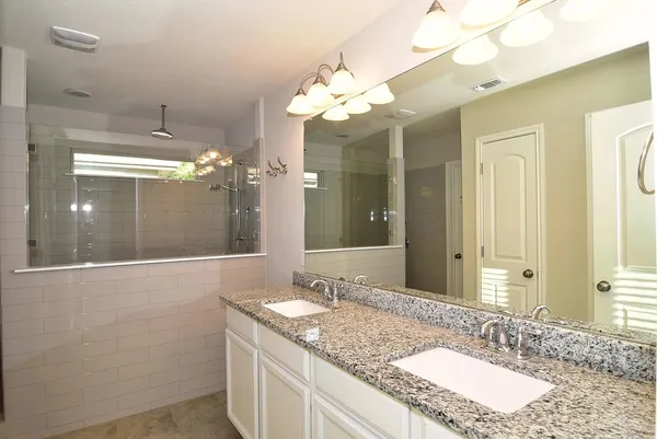 $2,500 | 1050 Kenney Fort Crossing, Unit 22, Round Rock, TX 78665
