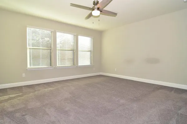 $2,500 | 1050 Kenney Fort Crossing, Unit 22, Round Rock, TX 78665