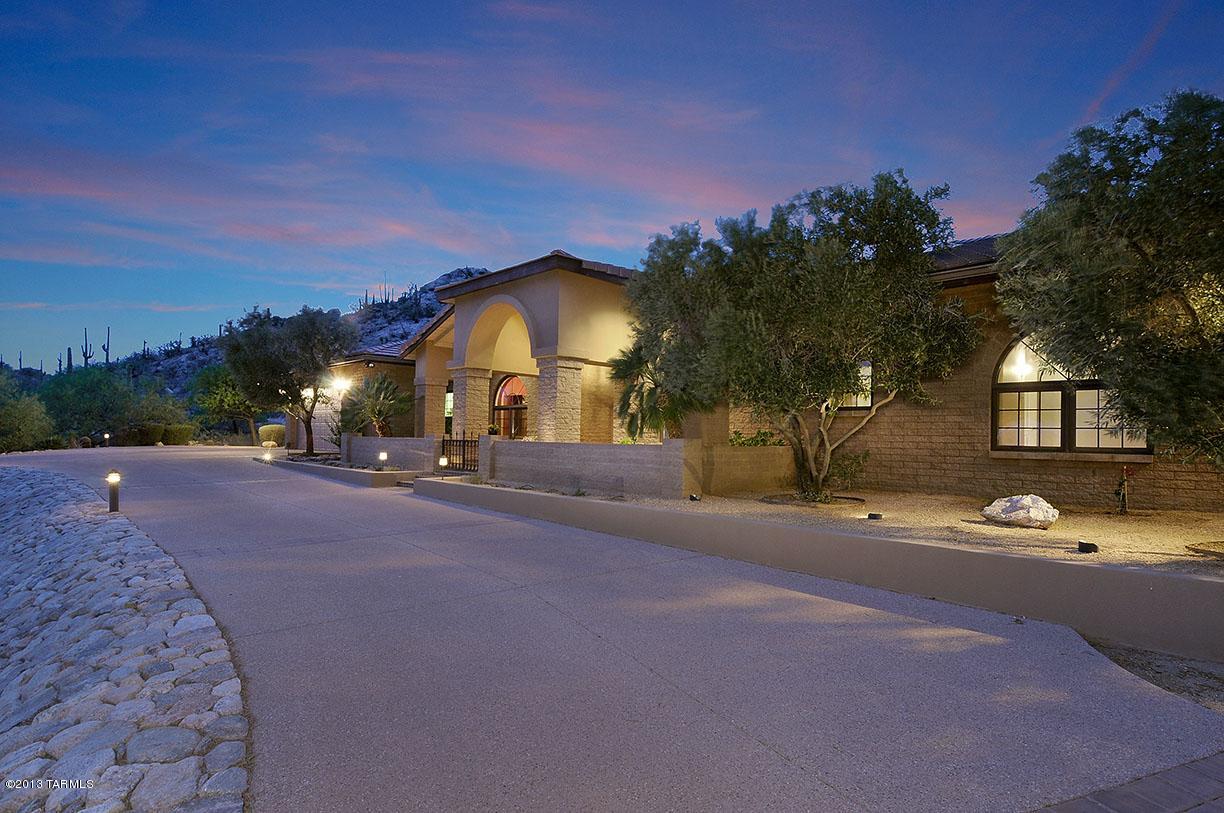 13825 East Redington Road Tucson, AZ 85749 - Photo 3 of 31