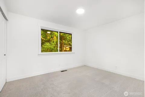 $1,649,000 | 3218 218th Avenue Southeast, Sammamish, WA 98075