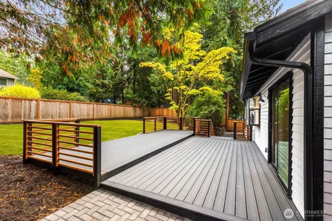 $1,649,000 | 3218 218th Avenue Southeast, Sammamish, WA 98075