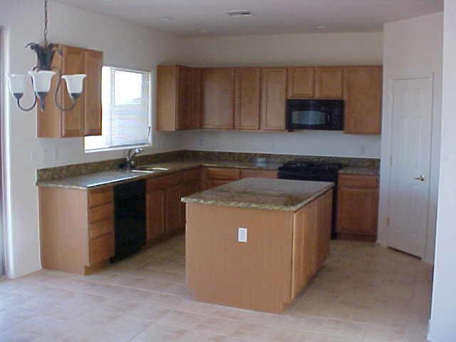 857 East Riviera Place Chandler, AZ 85249 - Photo 2 of 8 Granite Counters & More!