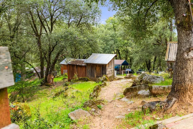 $850,000 | 6432 Happy Valley Road, Somerset, CA 95684