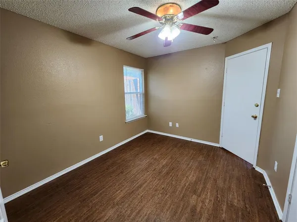 $1,950 | 504 Ryan Street, Saginaw, TX 76179