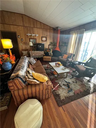 $345,000 | 192 South Port Bass Drive, Fair Play, SC 29643