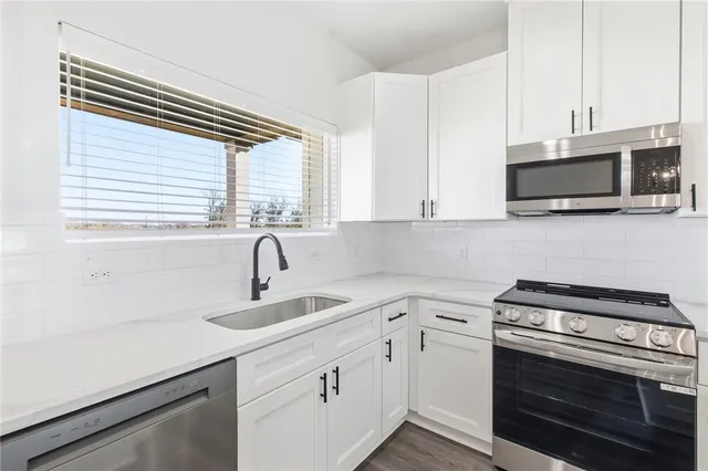 $339,900 | 2102 Joppi Court, Bryan, TX 77807