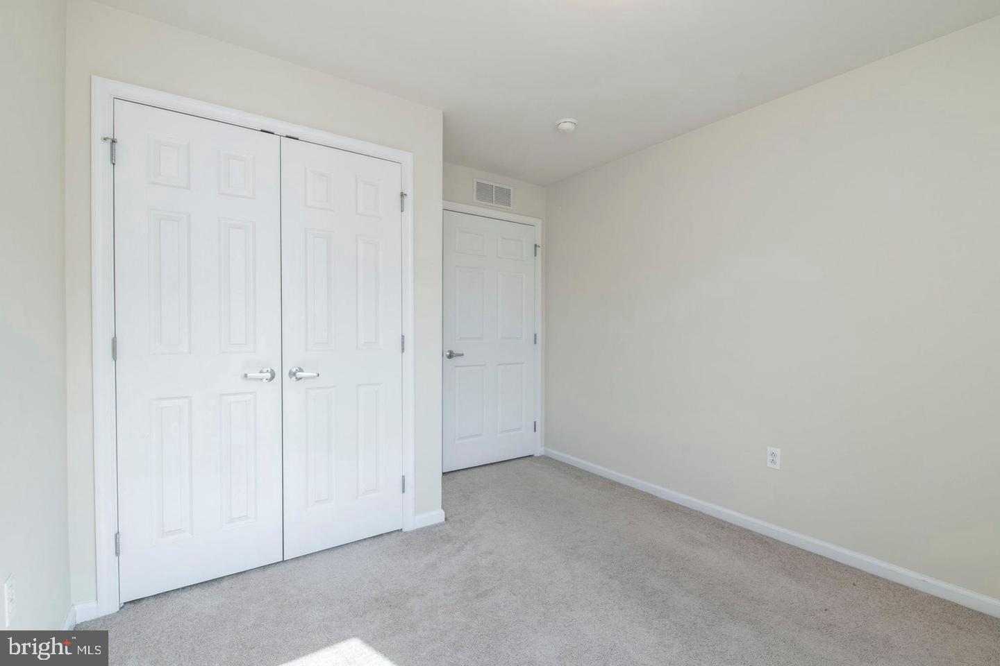3718 Merrick Road Philadelphia, PA 19129 - Photo 13 of 30 a view of room
