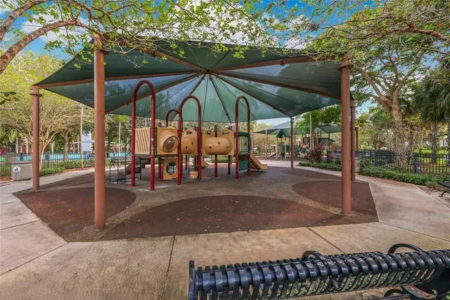 $2,900 | 3800 Oaks Clubhouse Drive, Unit 311, Pompano Beach, FL 33069