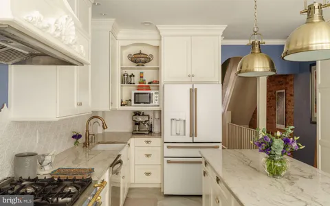 $885,000 | 871 North 26th Street, Philadelphia, PA 19130