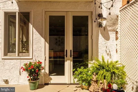 $885,000 | 871 North 26th Street, Philadelphia, PA 19130