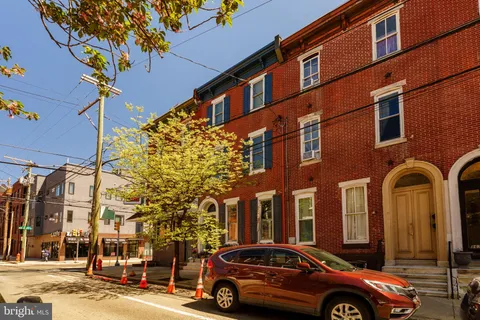 $885,000 | 871 North 26th Street, Philadelphia, PA 19130