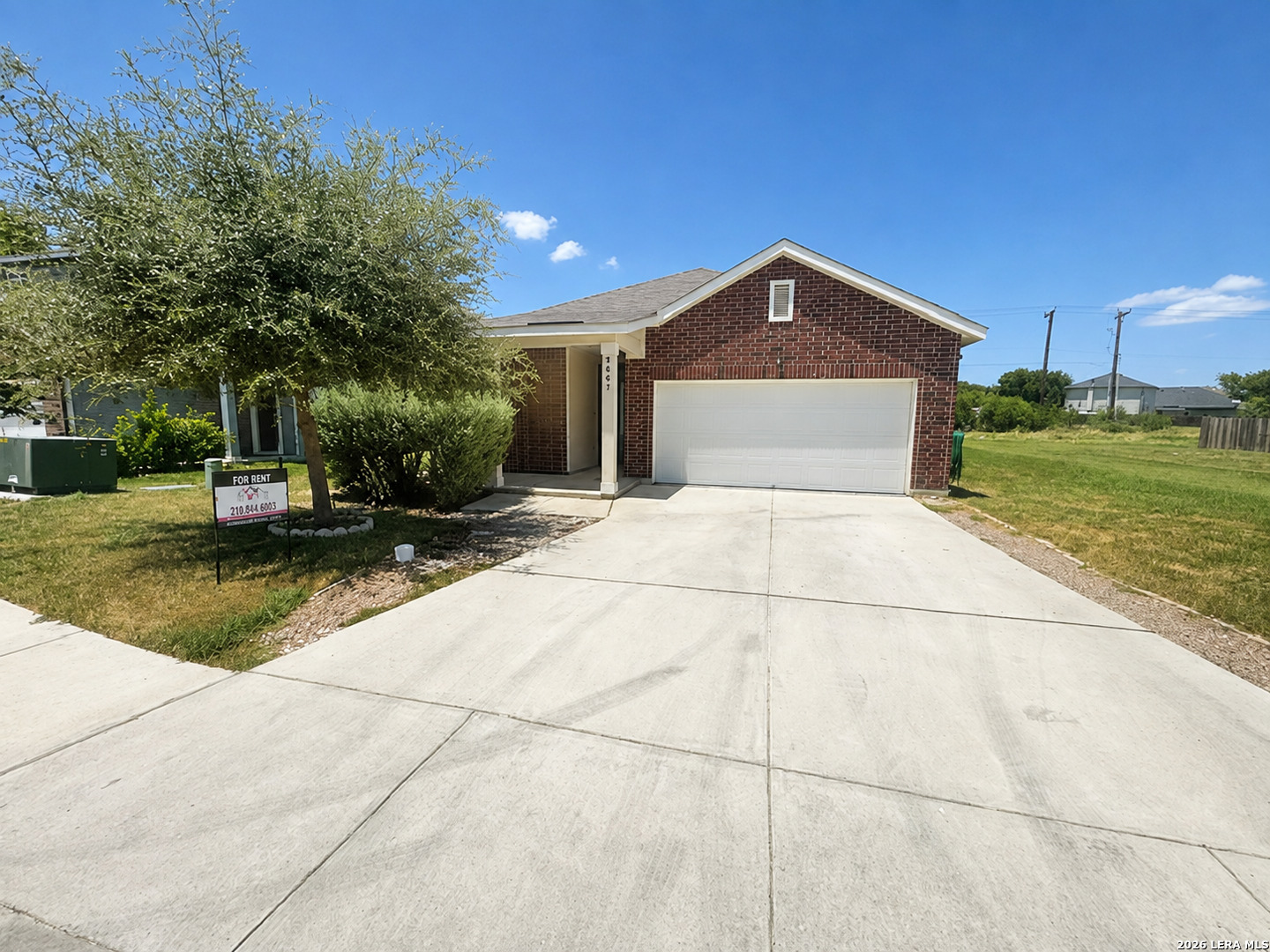 8607 ROCK Meadow Converse, TX 78109 - Photo 1 of 40 Gallery Image 1
