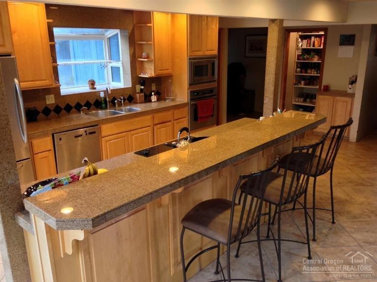 62535 Waugh Road Bend, OR 97701 - Photo 10 of 18 Additional Photo