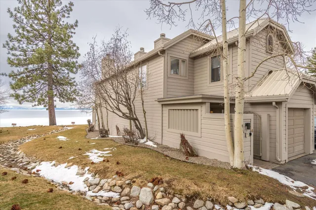 $425,000 | 8000 North Lake Boulevard, Unit LAKEFRONT 4, Kings Beach, CA 96143