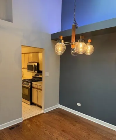 $2,500 | 9334 Drummond Drive, Unit 9334, Tinley Park, IL 60487