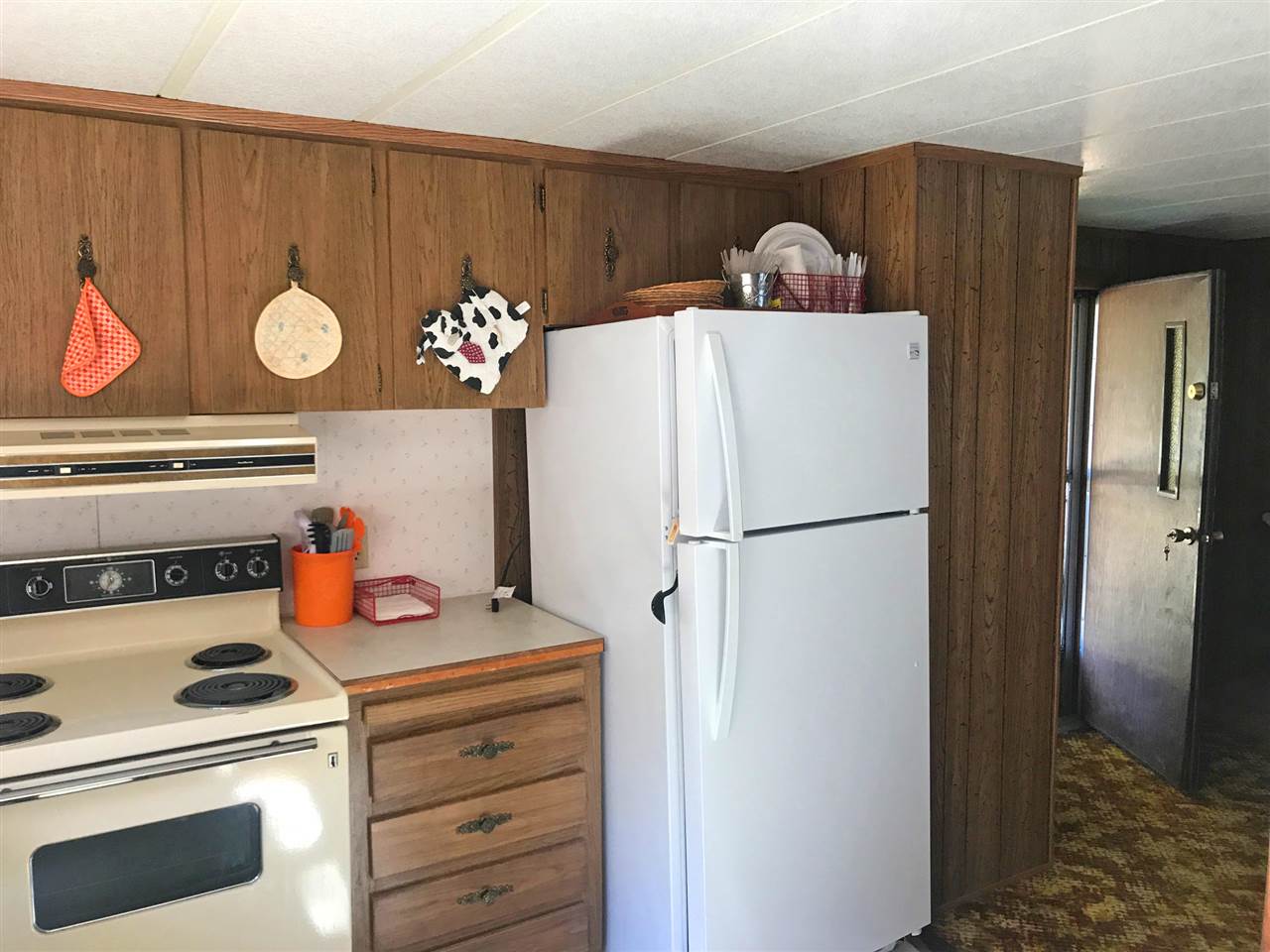 40445 Westline Road Loon Lake, WA 99148 - Photo 4 of 13 Gallery Image 4