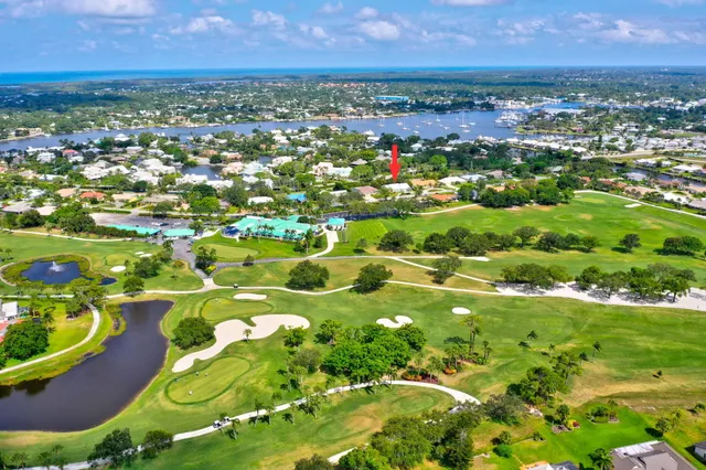 $649,000 | 3824 Southeast Fairway East, Stuart, FL 34997
