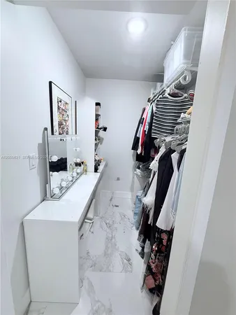 $4,999 | 11020 Southwest 42nd Terrace, Miami, FL 33165