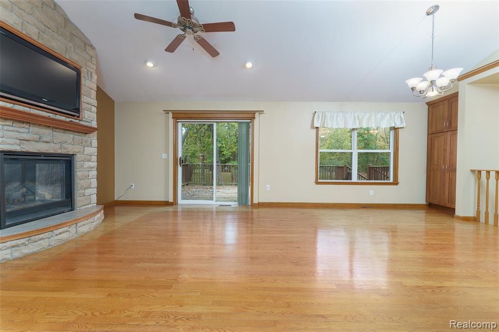 3410 Hogback Road Fowlerville, MI 48836 - Photo 4 of 36 Gallery Image 4