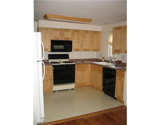 309 Orchard Spring Road Pittsburgh, PA 15220 - Photo 2 of 10 Kitchen.