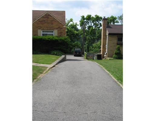 309 Orchard Spring Road Pittsburgh, PA 15220 - Photo 9 of 10 Parking Lot/Garage.